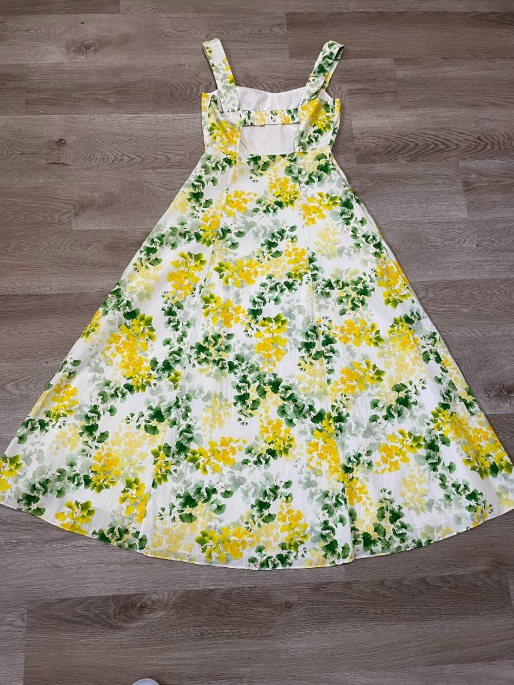 Sundress - Picture 14 of 15